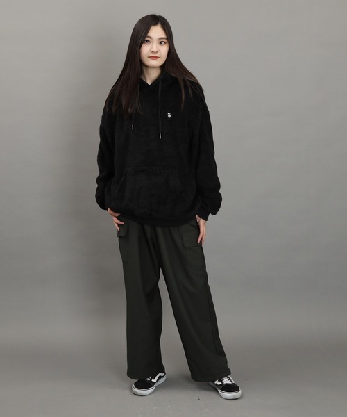U.S. POLO ASSN.(ユーエスポロアッスン)の「U.S. POLO ASSN. / ユーエスポロアッスン 別注 コラボ ボア フリース プル パーカー(パーカー・メンズ・ホワイト/ブラック/ネイビー/グレイッシュベージュ・MEDIUM/LARGE)」の12枚目の写真