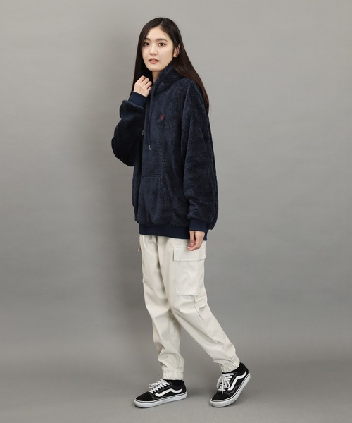 U.S. POLO ASSN.(ユーエスポロアッスン)の「U.S. POLO ASSN. / ユーエスポロアッスン 別注 コラボ ボア フリース プル パーカー(パーカー・メンズ・ホワイト/ブラック/ネイビー/グレイッシュベージュ・MEDIUM/LARGE)」の20枚目の写真