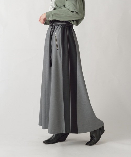 La SRIC(ラスリック)の「La SRIC / サイドラインフレアSK(スカート・レディース・グレー/アイボリー・38)」の2枚目の写真