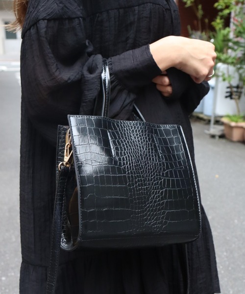 E.TOKYO（イートーキョー）の「E.TOKYO /がま口2WAYBAG [ミルラ] (331908)（ショルダーバッグ・レディース・ホワイト/ブラック/ベージュ/ブラウン/ブラック系その他/ブラウン系その他・FREE）」の3枚目の写真