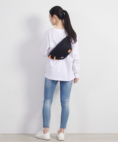 ellesse（エレッセ）の「【エレッセ×スヌーピー】スヌーピーコラボ コーデュロイ ウエストバッグ（ボディバッグ/ウエストポーチ・レディース・ネイビー/ブラック/ベージュ/ブラウン・FREE）」の14枚目の写真