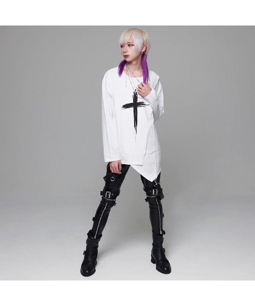 CIVARIZE（シヴァーライズ）の「『CIVARIZE/シヴァーライズ』レイヤード切り替えクロスロンT（Tシャツ/カットソー・メンズ・ブラック/ホワイト・FREE）」の8枚目の写真