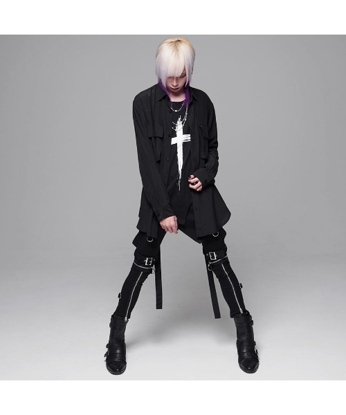 CIVARIZE（シヴァーライズ）の「『CIVARIZE/シヴァーライズ』レイヤード切り替えクロスロンT（Tシャツ/カットソー・メンズ・ブラック/ホワイト・FREE）」の6枚目の写真