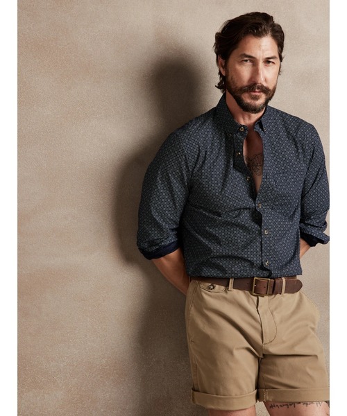 BANANA REPUBLIC FACTORY STORE（バナナリパブリック ファクトリーストア）の「BANANA REPUBLIC FACTORY STORE　　アンタックシャツ（シャツ/ブラウス・メンズ・ブラウン/オレンジ/ホワイト/ホワイト系その他/イエロー系その他/イエロー/ブルー/マルチ/ホワイト系その他2/ネイビー/ピンク/ブルー系その他/ブラック/ブルー系その他2/ブラック系その他/レッド/ブルー系その他3/ブラウン系その他2/その他/ブラウン系その他/ブルー系その他4/グレー/レッド系その他/ブラック系その他2/ブルー系その他5/オリーブ/ブルー系その他6/ストライプ/ブラック系その他3/その他1/アイボリー/ブラウン系その他3/チェック/パープル系その他/ホワイト系その他3・XL/L/M/S）」の18枚目の写真