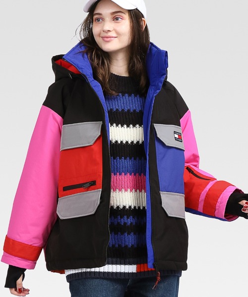 tommy jeans（トミー ジーンズ）の「カラーブロックジャケット（ブルゾン・レディース・マルチ・SMALL/LARGE/X-SMALL）」の2枚目の写真
