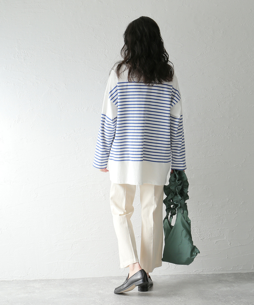 FARAH(ファーラー)の「【FARAH/ファーラー】Flare Pants:デニムパンツ(デニムパンツ・レディース・ネイビー/アイボリー・26/28)」の4枚目の写真