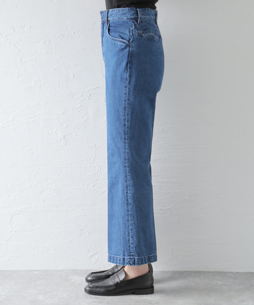 FARAH(ファーラー)の「【FARAH/ファーラー】Flare Pants:デニムパンツ(デニムパンツ・レディース・ネイビー/アイボリー・26/28)」の9枚目の写真