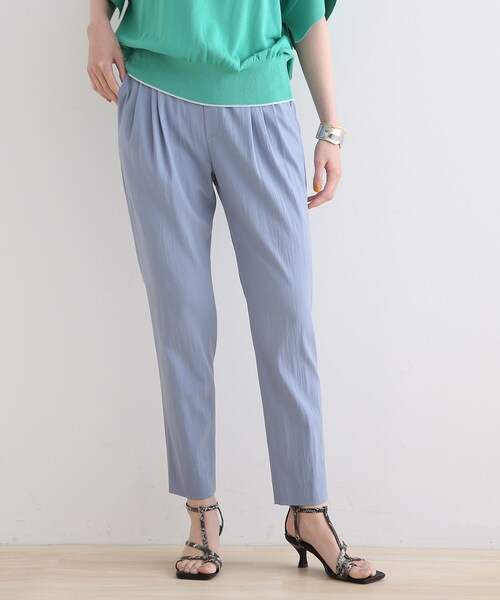 INDIVI(インディヴィ)の「◆【褒められパンツ/洗える】タックテーパードパンツ(その他パンツ・レディース・ブラック/オリーブ/チャコールグレー/ダークグリーン/レッド系1/ホワイト系/ライトブルー/ベビーピンク/ブラウン系その他/カーキ系3/ブルー系5・40/38/36/03/05/12/15 /13/17/19/42/34)」の9枚目の写真