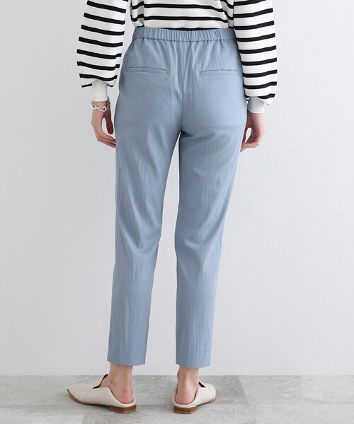 INDIVI(インディヴィ)の「◆【褒められパンツ/洗える】タックテーパードパンツ(その他パンツ・レディース・ブラック/オリーブ/チャコールグレー/ダークグリーン/レッド系1/ホワイト系/ライトブルー/ベビーピンク/ブラウン系その他/カーキ系3/ブルー系5・40/38/36/03/05/12/15 /13/17/19/42/34)」の22枚目の写真