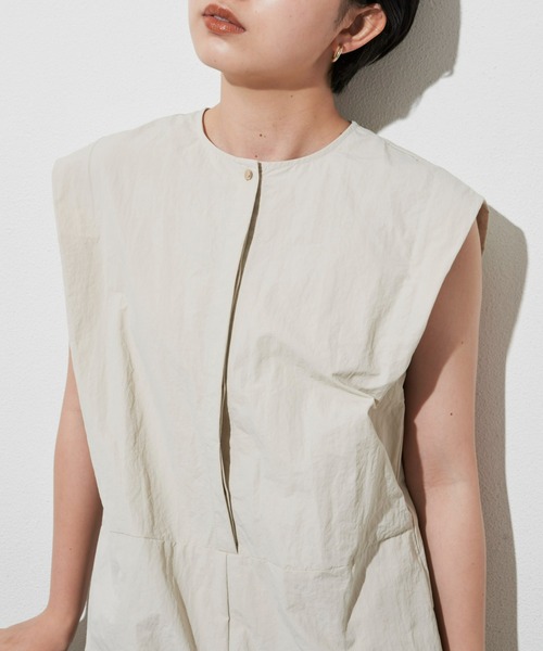 Aunt Marie's（アントマリーズ）の「ショルダータックノースリオールインワン【WEB限定アイテム】（つなぎ/オールインワン・レディース・ブラック/アイボリー・FREE）」の13枚目の写真