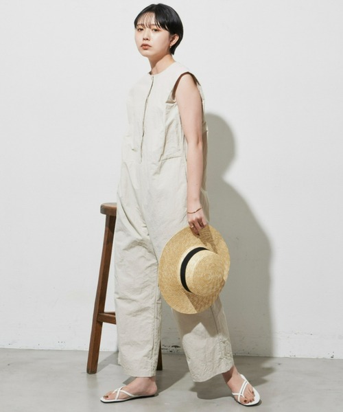 Aunt Marie's（アントマリーズ）の「ショルダータックノースリオールインワン【WEB限定アイテム】（つなぎ/オールインワン・レディース・ブラック/アイボリー・FREE）」の4枚目の写真