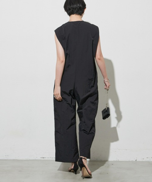 Aunt Marie's（アントマリーズ）の「ショルダータックノースリオールインワン【WEB限定アイテム】（つなぎ/オールインワン・レディース・ブラック/アイボリー・FREE）」の21枚目の写真