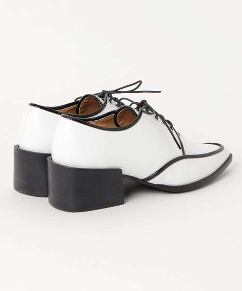 STUDIOUS（ステュディオス）の「レースアップドレスシューズ（ローファー・レディース・ブラック/ホワイト・LARGE/SMALL/MEDIUM）」の3枚目の写真