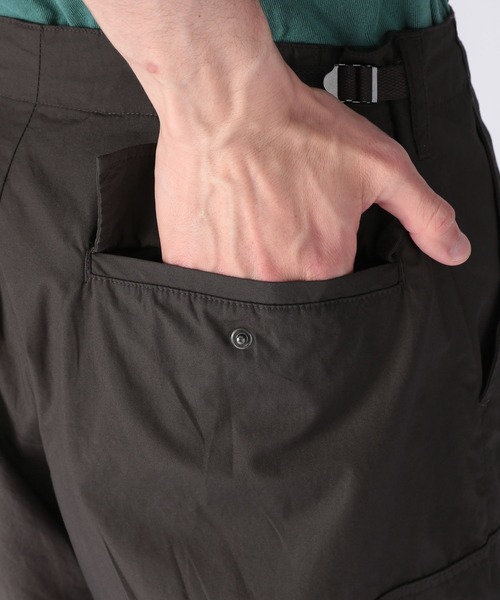 niko and...(ニコアンド)の「サマーライトカーゴパンツ(カーゴパンツ・メンズ・ベージュ/カーキ/チャコール・MEDIUM/LARGE)」の11枚目の写真