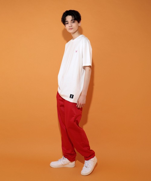 PLAYBOY（プレイボーイ）の「PLAYBOY ワンポイントロゴ刺繍Tシャツ（T