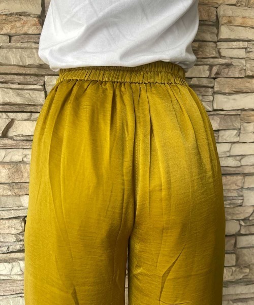esutoreja(エストレジャ)の「ヴィンテージサテンパンツ(その他パンツ・レディース・ブラック/イエロー/ブルー/モカ・FREE)」の19枚目の写真