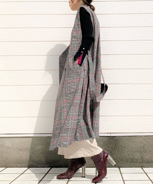 Q（キュー）の「ストレッチロングスカート（スカート・レディース・グレイッシュベージュ/パープル・MEDIUM）」の9枚目の写真