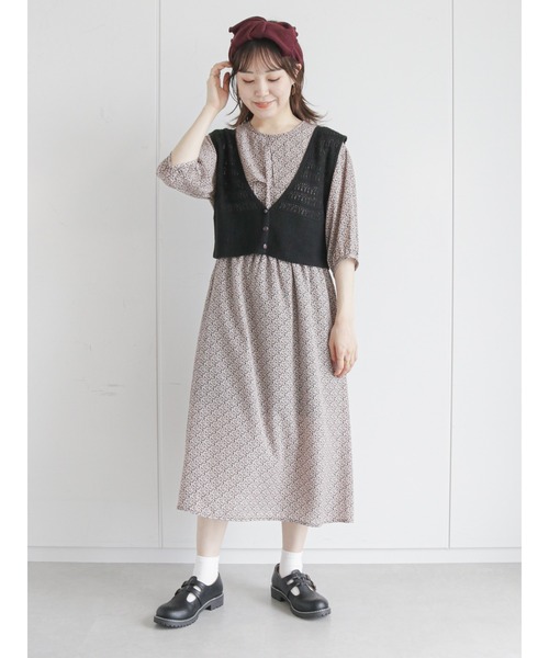 ehka sopo（エヘカソポ）の「小花柄スクエアカラーワンピース（ワンピース・レディース・ブラック/グリーン/キナリ・ﾌﾘ-）」の7枚目の写真