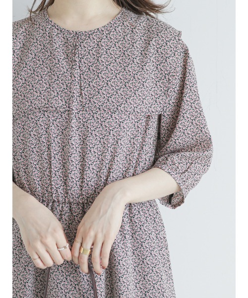 ehka sopo（エヘカソポ）の「小花柄スクエアカラーワンピース（ワンピース・レディース・ブラック/グリーン/キナリ・ﾌﾘ-）」の19枚目の写真