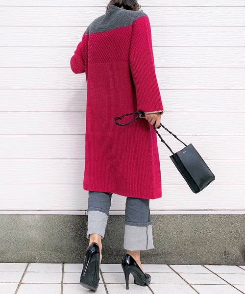 Q（キュー）の「ホールガーメント 地柄ハイネックバイカラーワンピース（ワンピース・レディース・グレー×ピンク/ベージュ×ブラック・MEDIUM）」の6枚目の写真