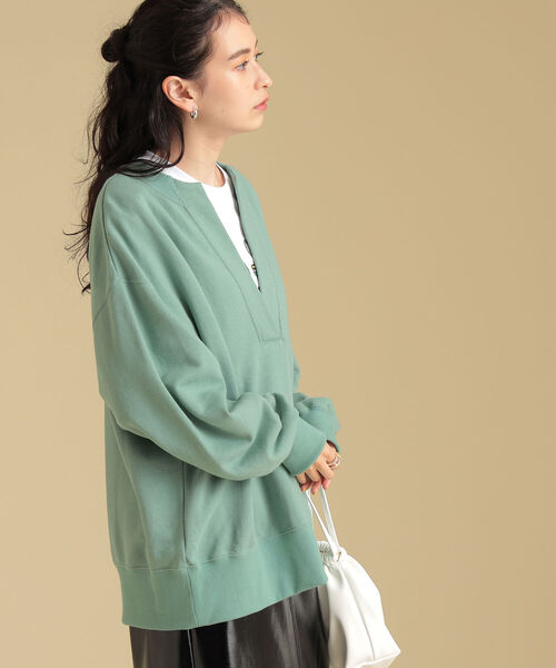 Ray BEAMS（レイビームス）の「Ray BEAMS / スウェット スリットネック プルオーバー（スウェット・レディース・ブラック/ベージュ/グリーン系その他2・ONE SIZE）」の14枚目の写真