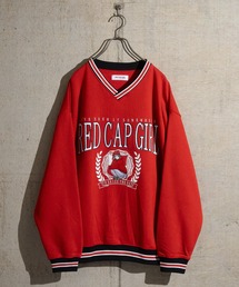 Red Cap Girl（レッドキャプガール）の「【a-r】〔Red Cap Girl/レッドキャップガール〕裏起毛 フロントプリント＆刺繍 ラインリブ ビックシルエット Vネックプルオーバー（スウェット・メンズ）」