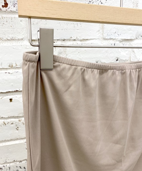 SHENERY（シーナリー）の「透かし編みレイヤードニットスカート（スカート・レディース・ベージュ/オフホワイト・FREE）」の22枚目の写真