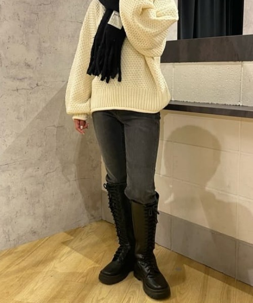 RODEO CROWNS WIDE BOWL（ロデオクラウンズワイドボウル）の「Rough Chic slim straight（デニムパンツ・レディース・ブルー/ブラック・25inch/24inch/23inch/27inch/26inch）」の5枚目の写真