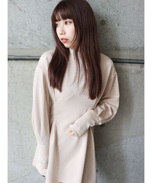 MURUA(ムルーア)の「パフスリーブタックミニワンピース(ワンピース・レディース・ブルー/アイボリー/ブラック・2/1)」の6枚目の写真