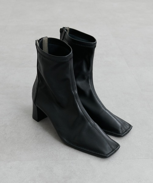 natural couture（ナチュラルクチュール）の「コーデにトレンド感をプラス/アウトステッチストレッチブーツ（ブーツ・レディース・ベージュ/ブラック/アイボリー・MEDIUM/LARGE）」の18枚目の写真