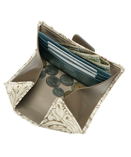 HIROKO HAYASHI（ヒロコハヤシ）の「◆PIANTE(ピアンテ)マルチ財布（財布・レディース・アイボリー系3・00）」の8枚目の写真