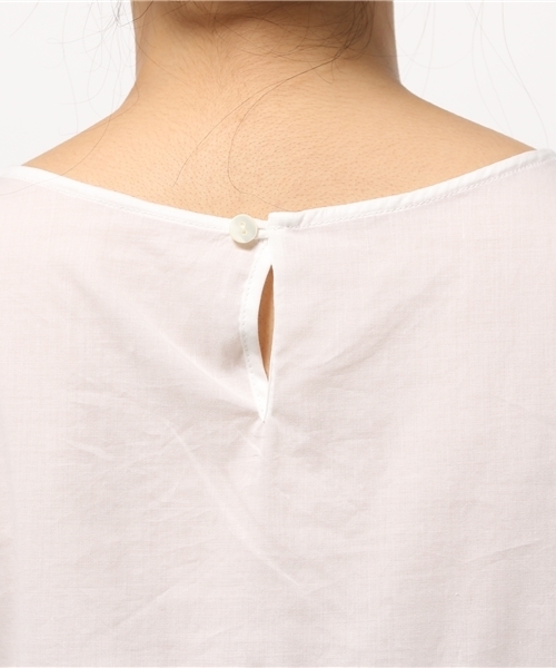 Demi-Luxe BEAMS（デミルクス ビームス）の「Demi-Luxe BEAMS / バタフライスリーブ ブラウス（シャツ/ブラウス・レディース・オフホワイト/レッド/ネイビー・38/36）」の9枚目の写真