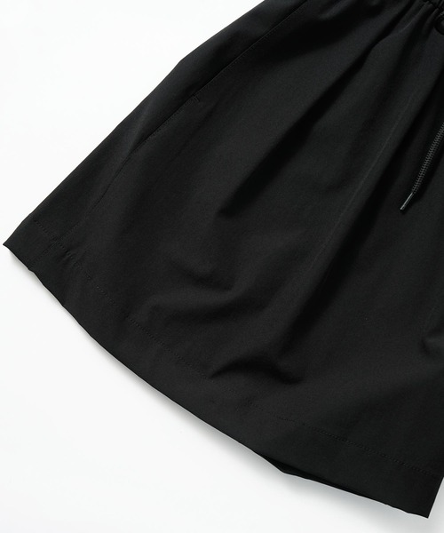 MILKFED.（ミルクフェド）の「LIGHTWEIGHT EASY SHORT PANTS（その他パンツ・レディース・ホワイト/ライトブルー/ブラック/ライトピンク・ONE SIZE）」の16枚目の写真