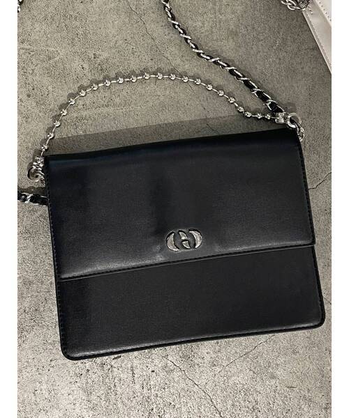 EMODA（エモダ）の「チェーンショルダーミニバッグ（ハンドバッグ・レディース・ブラック/ホワイト・FREE）」の4枚目の写真