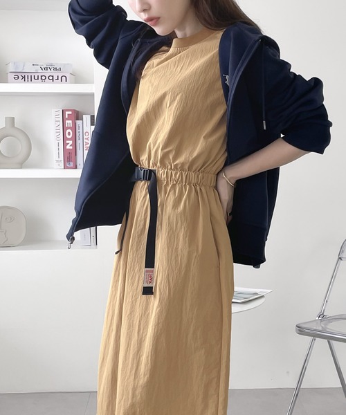 Java(ジャバ)の「《JaVaジャバ コラボ》お洒落ラフにキマる。バックルベルトフレンチスリーブワンピース(ワンピース・レディース・ベージュ系その他/モカ/ブラック・X-LARGE/SMALL/MEDIUM/LARGE)」の7枚目の写真