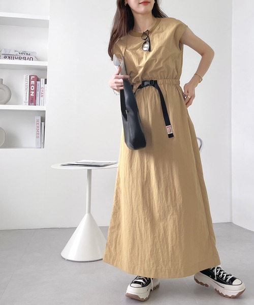 Java(ジャバ)の「《JaVaジャバ コラボ》お洒落ラフにキマる。バックルベルトフレンチスリーブワンピース(ワンピース・レディース・ベージュ系その他/モカ/ブラック・X-LARGE/SMALL/MEDIUM/LARGE)」の6枚目の写真