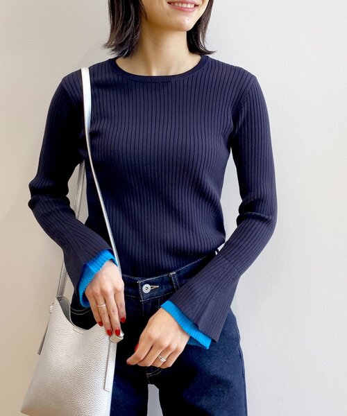 OPAQUE.CLIP（オペークドットクリップ）の「◆配色フレア スリーブリブニット（ニット/セーター・レディース・オフホワイト/ベージュ/ネイビー・36/40/38）」の19枚目の写真