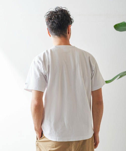 Champion(チャンピオン)の「Champion リバースウィーバー ショートスリーブTシャツ C3-X333(Tシャツ/カットソー・メンズ・ホワイト/ブラック/ライトグリーン・M/L)」の5枚目の写真