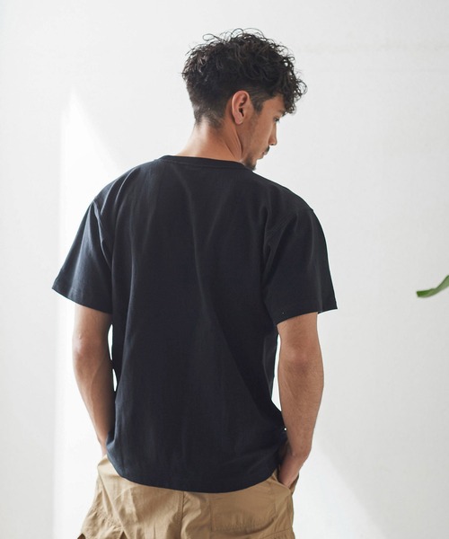 Champion(チャンピオン)の「Champion リバースウィーバー ショートスリーブTシャツ C3-X333(Tシャツ/カットソー・メンズ・ホワイト/ブラック/ライトグリーン・M/L)」の6枚目の写真