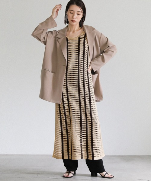 select MOCA（セレクトモカ）の「メッシュ編みニットキャミワンピース（ワンピース・レディース・ベージュ/ネイビー・FREE）」の4枚目の写真