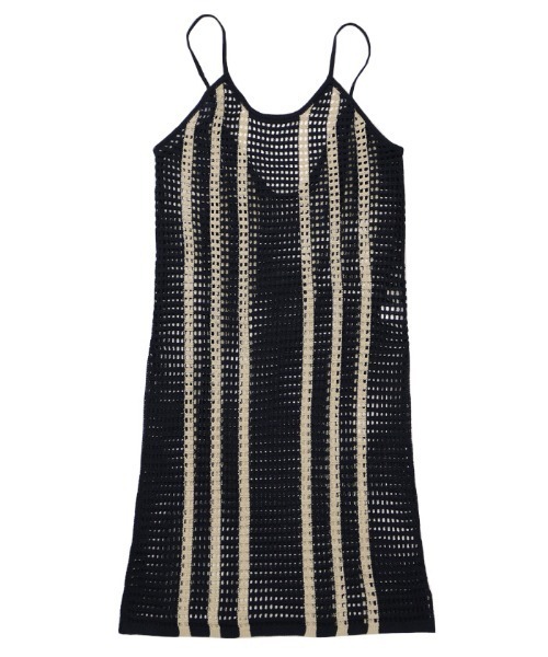 select MOCA（セレクトモカ）の「メッシュ編みニットキャミワンピース（ワンピース・レディース・ベージュ/ネイビー・FREE）」の6枚目の写真