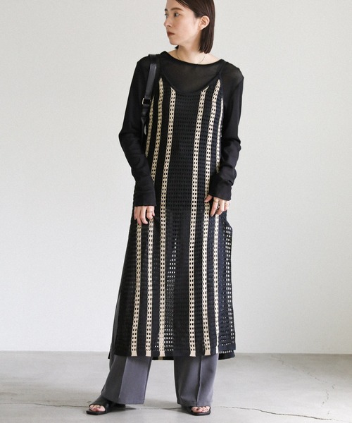 select MOCA（セレクトモカ）の「メッシュ編みニットキャミワンピース（ワンピース・レディース・ベージュ/ネイビー・FREE）」の12枚目の写真