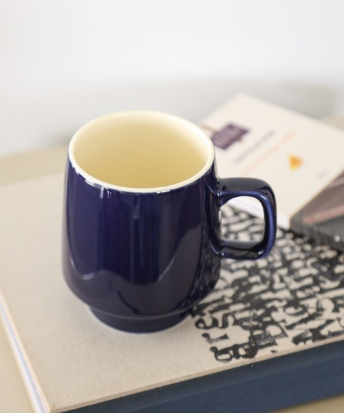 BAYFLOW（ベイフロー）の「BF COLORマグカップ（グラス/マグカップ/タンブラー・レディース・イエロー/ネイビー/オレンジ/ブラウン/ライトブルー・0）」の3枚目の写真