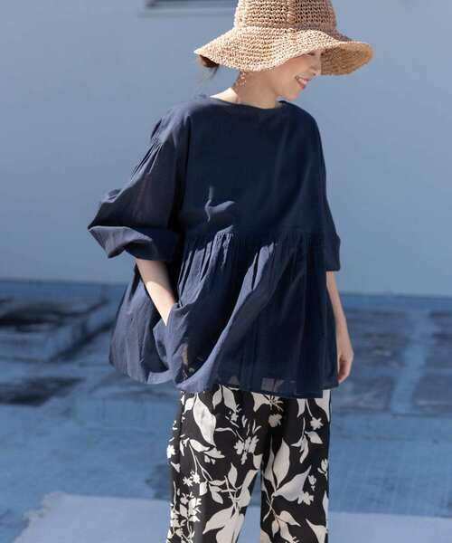 URBAN RESEARCH DOORS(アーバンリサーチドアーズ)の「コットンボイル2WAYギャザーブラウス(シャツ/ブラウス・レディース・ライトベージュ/イエロー/ネイビー・MEDIUM)」の13枚目の写真