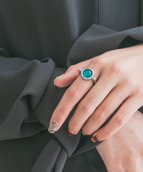 KBF（ケイビーエフ）の「サークルストーンリング（リング・レディース・ゴールド/シルバー・ONE）」の2枚目の写真