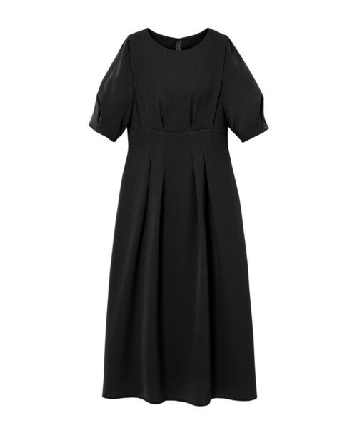 ANAYI(アナイ)の「ポリエステルダブルサテンタック ワンピース(ワンピース・レディース・ブラック/ネイビー/グリーン・36/38)」の7枚目の写真