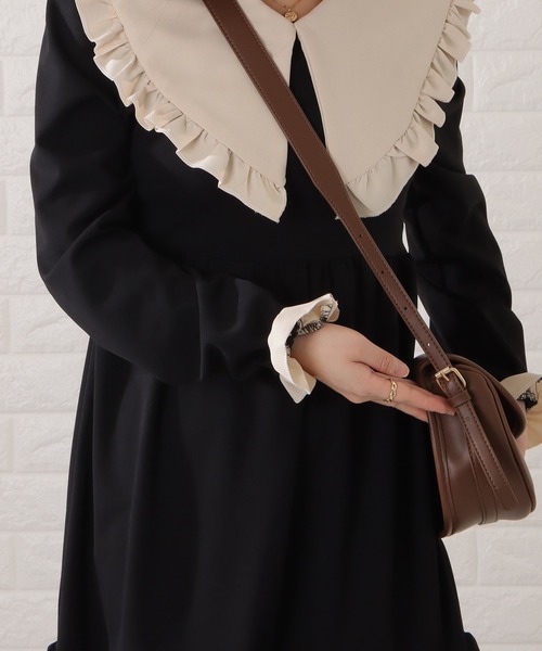 Lace Ladies(レースレディース)の「マットレザー調マチありコンパクトショルダーバッグ(ショルダーバッグ・レディース・ブラウン/ブラック・FREE)」の11枚目の写真