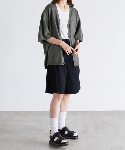 Anchor Smith（アンカー スミス）の「オーバーサイズ ハイゲージサマーニット ルーズ半袖カーディガン（カーディガン/ボレロ・メンズ・ライトグレー/ブラック/グレイッシュブルー/チャコール/ブラック系/ベージュ系・M/L）」の10枚目の写真