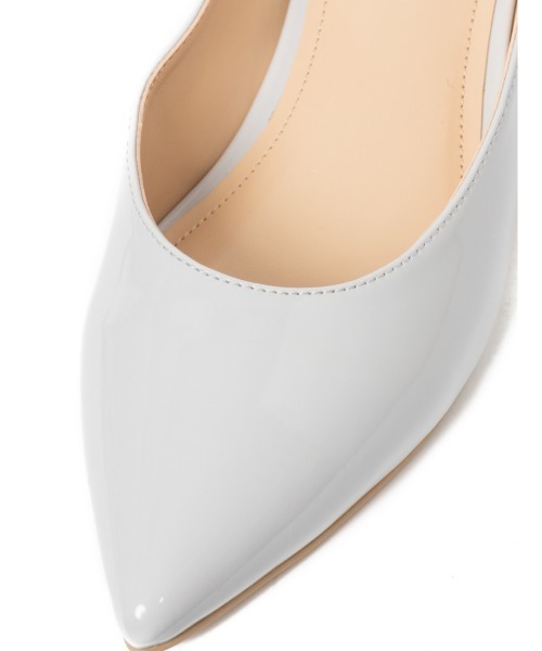 R&E(アールアンドイー)の「【REZOY】ワンベルトポインテッドトゥLOWヒールパンプス(パンプス・レディース・ライトグレー/ブラック/シルバー/アイボリー・LL/S/M/L)」の7枚目の写真