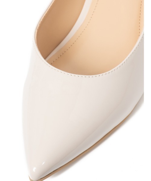 R&E(アールアンドイー)の「【REZOY】ワンベルトポインテッドトゥLOWヒールパンプス(パンプス・レディース・ライトグレー/ブラック/シルバー/アイボリー・LL/S/M/L)」の11枚目の写真